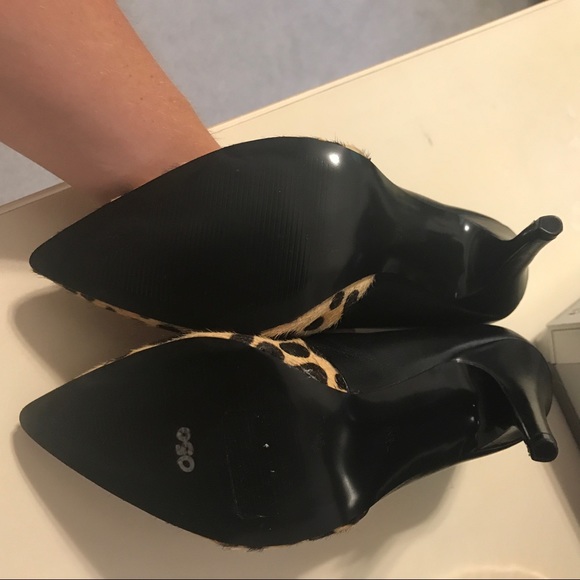 Guess Leopard Calf Hair & Leather Heels 7.5 - Picture 7 of 7